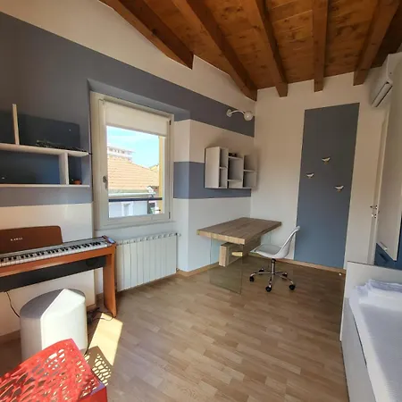 Apartment Whitewood Penthouse - Residenza Silvana Appartam *