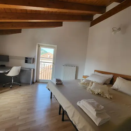 Apartment Whitewood Penthouse - Residenza Silvana Appartam Verbania