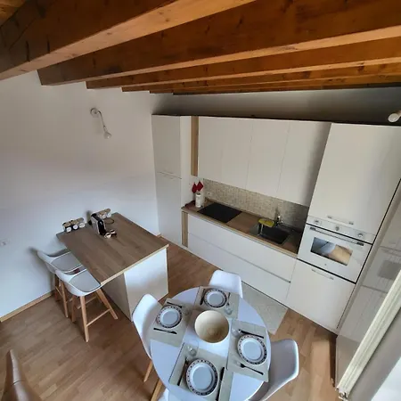 Apartment Whitewood Penthouse - Residenza Silvana Appartam